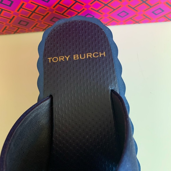 TORY BURCH SCALLOP WEDGE PLATFORM SANDALS SIZE 5 - Picture 8 of 15